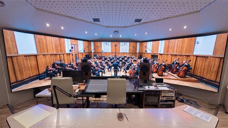Český národní symfonický orchestr má nové sídlo v Kulturním domě Krakov v Praze 8